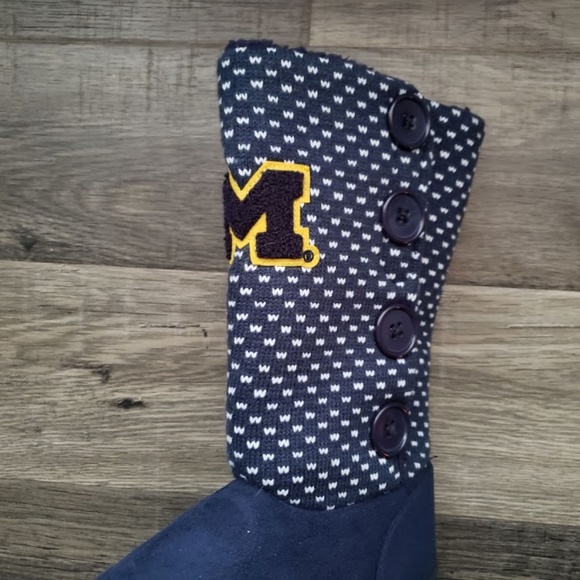 Boots - Picture 2 of 2